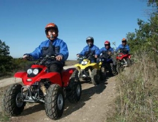  Cuatrimoto en la finca del Tarn 